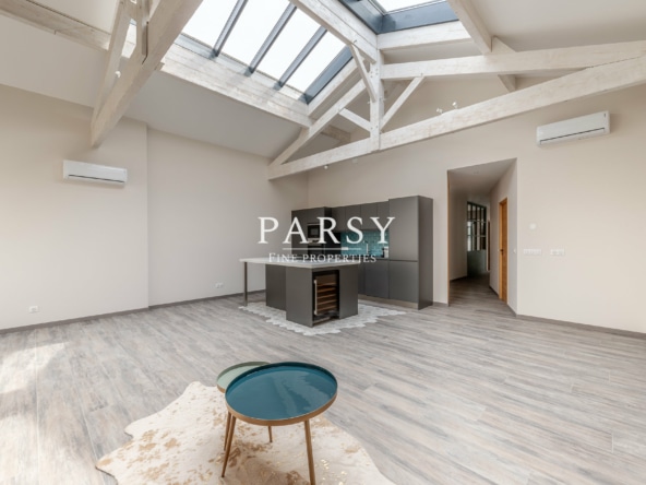 LOGOPARSY-9